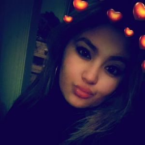 Meet your Posher, Marcela